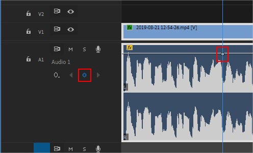 Aggiungere i keyframe per modificare il volume di una traccia audio in Adobe Premiere Pro