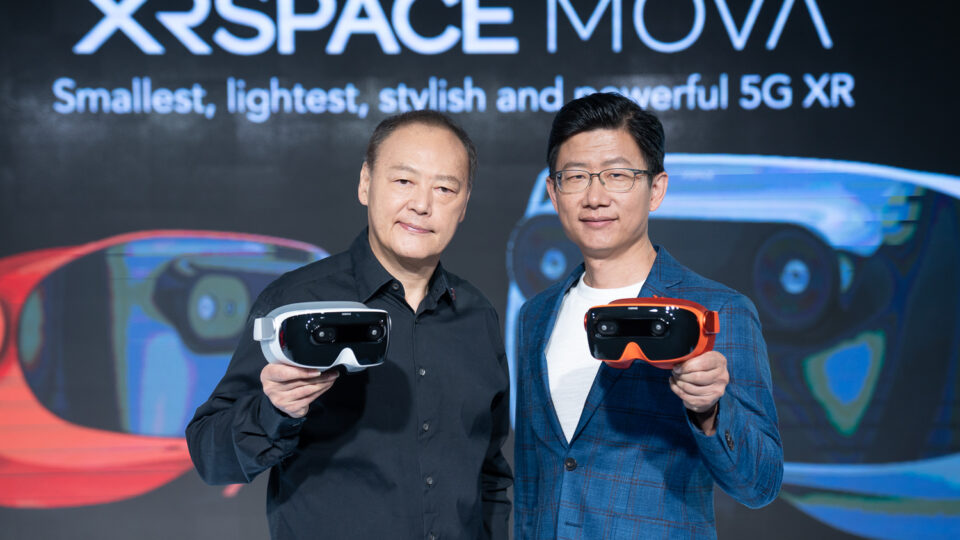 XRSPACE presenta il visore per la realtà virtuale capace di avvicinare e far incontrare persone distanti