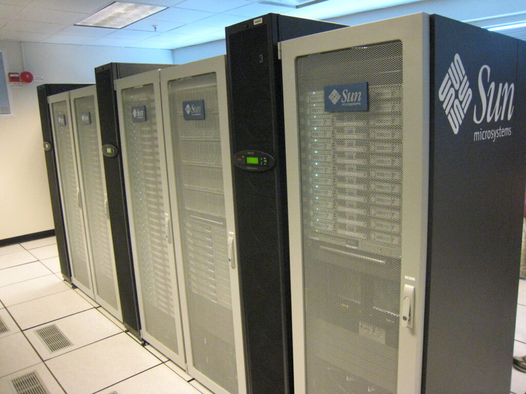 A cosa server un server? Dove sono spitati? La Server Farm
