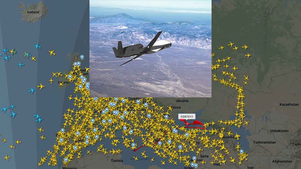 Il drone Global Hawk in volo sul Mar Nero per sorvegliare lo spazio aereo ucraino