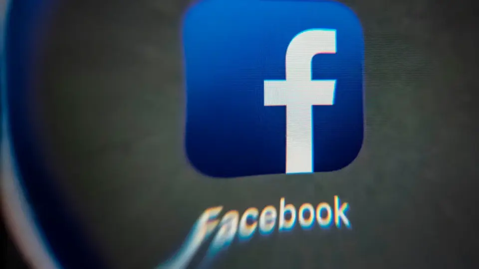 Facebook e Instagram a pagamento con Meta Verified. Cosa c'è da sapere?