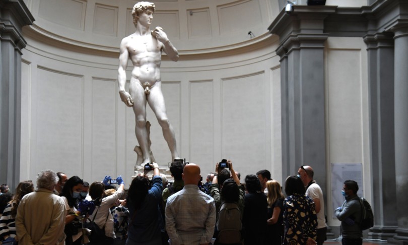 USA: una preside costretta a dimettersi per aver mostrato le immagini del David di Michelangelo