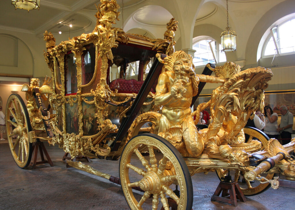 Incoronazione di Re Carlo III: la carrozza d'oro del Giubileo sarà usata durante il corteo per le strade di Londra