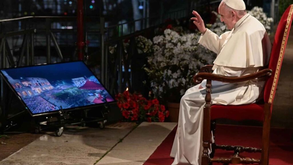 Papa Francesco presiederà la Via Crucis 2023